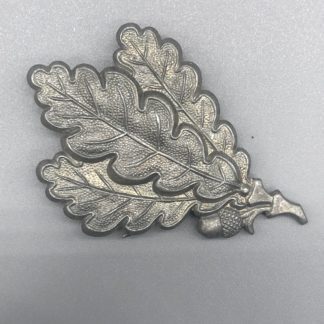 Jäger Oak Leaf Cap insignia
