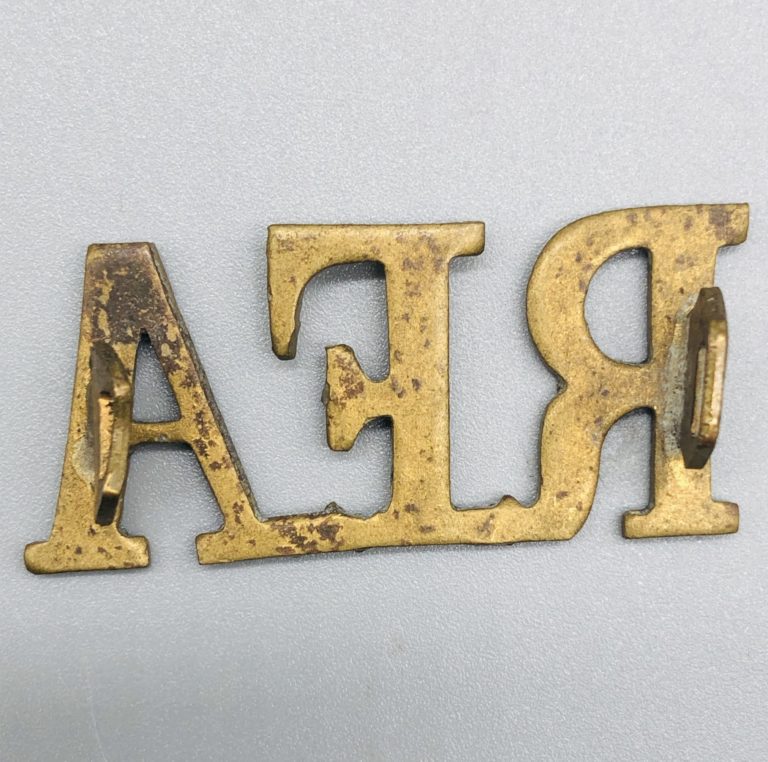 Royal Field Artillery Cap Badge & Shoulder Titles I WW1 British Militaria