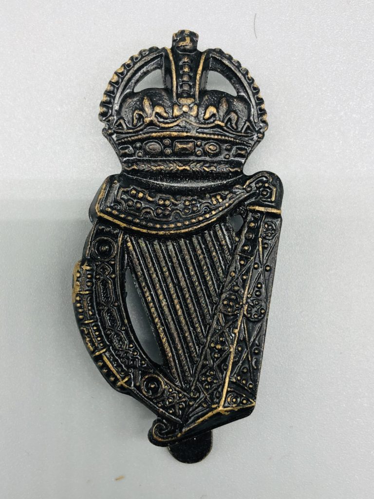 London Irish Rifles Cap Badge, 18th County of London Bn