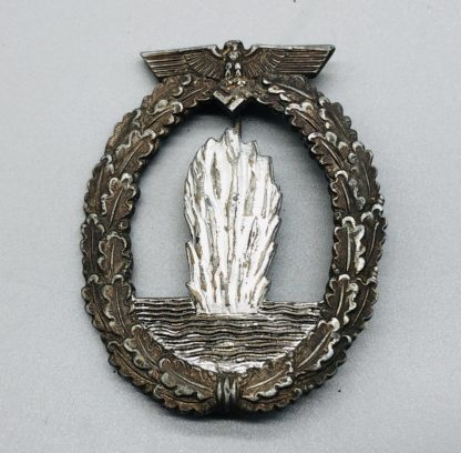Minesweepers War Badge, by Adolf Scholze