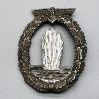 Minesweepers War Badge, by Adolf Scholze