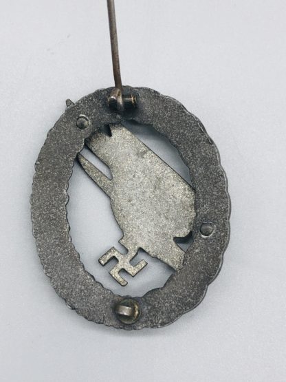 Fallschirmjäger Badge by Friedrich Linden of Lüdenscheid