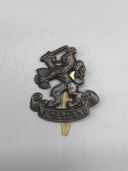 Free Netherlands Forces Officers Cap Badge, Bronze