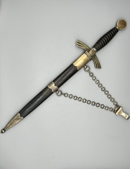 Luftwaffe Dagger 1st Model, complete with chain & scabbard