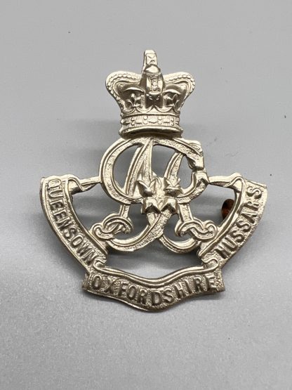 Queen's Own Oxfordshire Hussars Queen's Cap Badge