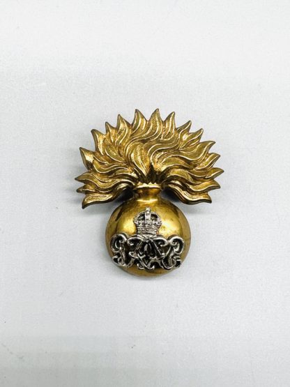 Grenadier Guards GVI Warrant Officers Cap Badge