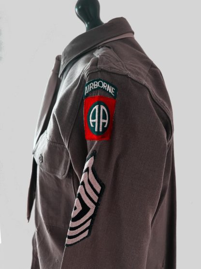 82nd Airborne Shirt & Insignia