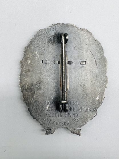 Freikorps Schlageter Badge, reverse with maker mark