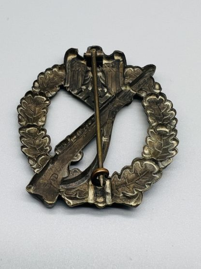 Infantry Assault Badge Bronze, reverse hollow back by Deumer