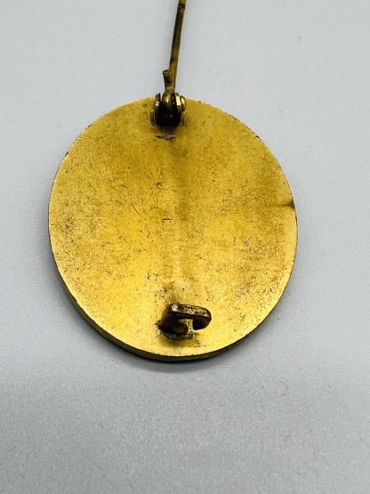 Gold Wound Badge Tombak, reverse