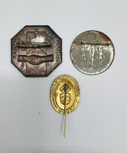 Collection Of Third Reich Tinnies & Pins