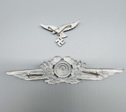 Luftwaffe Visor Wreath with Cockade and Visor Eagle, reverse image