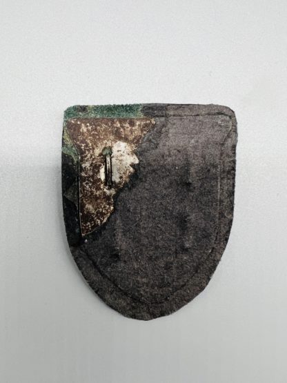Heer Krim Campaign Shield, reverse with zinc backing plate and lugs
