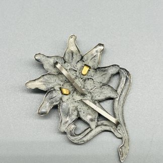 Edelweiss Gebirgsjager M43 Cap Badge