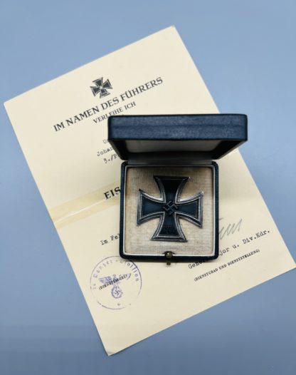 Iron Cross EK1 by Fritz Zimmermann with presentation case