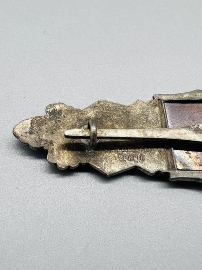 Close Combat Clasp Silver by Friedrich Linden, catch