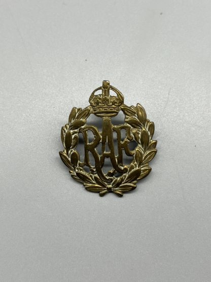 WW2 Royal Air Force Cap Badge