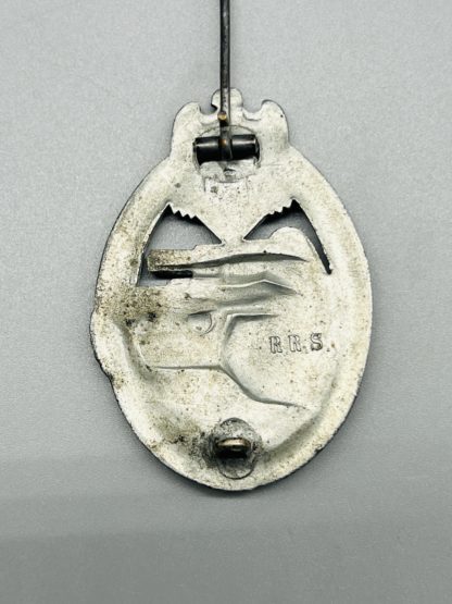 Panzer Assault Badge Silver reverse image with makers mark R.S.S. for Rudolf Richter & Sohn