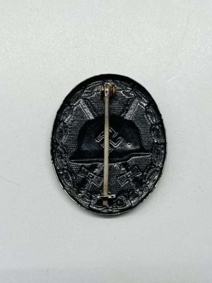 Wound Badge Black, reverse with vertical pin