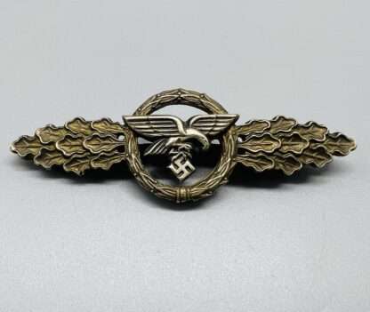 WW2 German Luftwaffe Transport And Glider Squadron Clasp in silver.