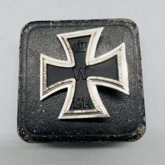 WW1 Iron Cross 1st Class 1914 By Klein & Quenzer A.G. Presensentation Case