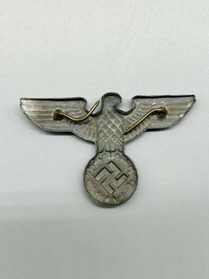 WW2 German Reichspost Cap Eagle, reverse image with prongs.