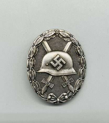 WW2 German Wound Badge Silver Unmarked Tombak, with nice patina.