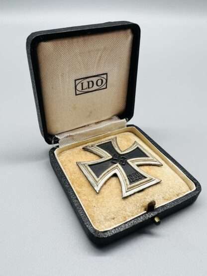 A genuine WW2 Iron Cross 1st Class 1939 by Funcke & Brüninghaus, with presentation case..