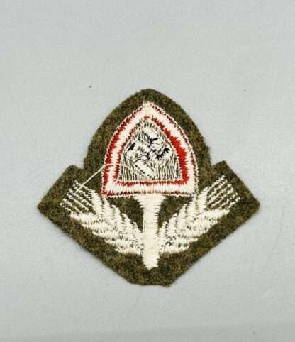 WW2 German RAD Cloth Cap Badge