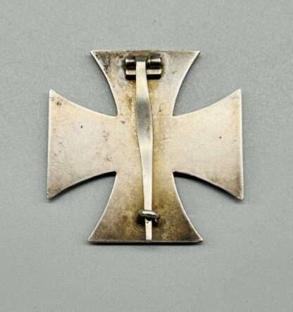 Iron Cross 1st Class By Klein & Quenzer, reverse image with block hinge, unmarked.