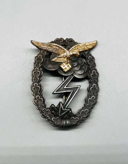 WW2 Luftwaffe Ground Assault Badge By G.H. Osang, reverse image.