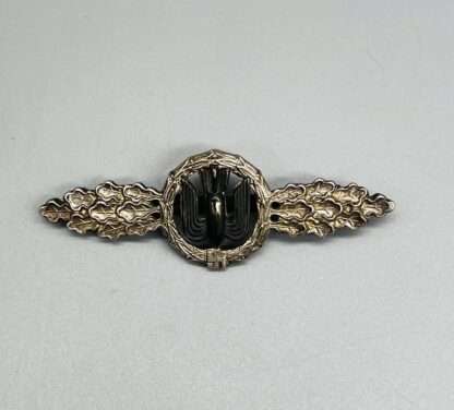 A Luftwaffe Bombers Clasp Siver By Juncker in mint condition.