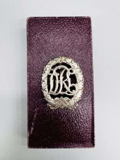 A WW2 German DRL Sports Badge Silver, with presentation case.