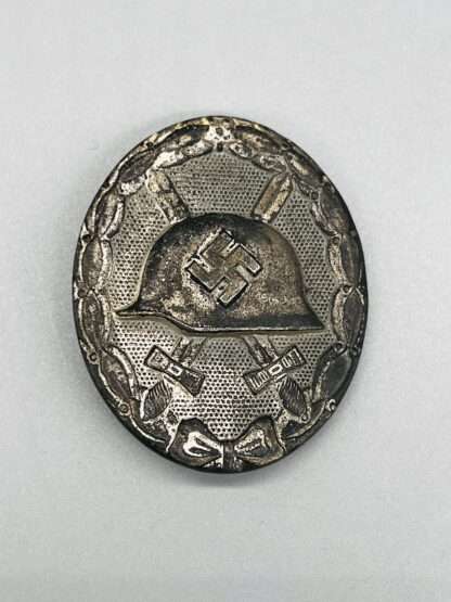 A genuine WW2 German Wound badge in silver by Rudolf Wächtler & Lange