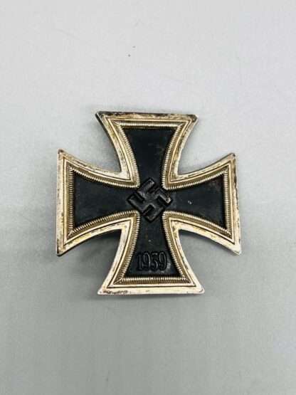 A Iron Cross EK1 By Rudolf Souval, Wein with silver frame.