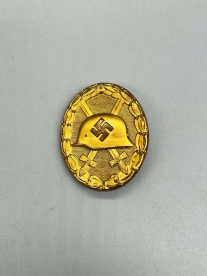 A WW2 German Gold Wound Badge By Hauptmünzamt.