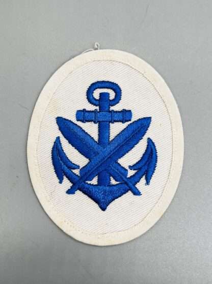 A WW2 German Kriegsmarine Senior Clerical NCO's trade badge.