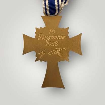 Reverse image of an original German Mother's Cross Gold.