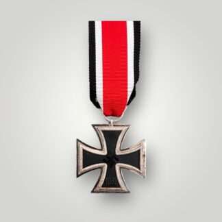 An original Iron Cross 1939 EK2 By Alois Rettenmaie, with ribbon.