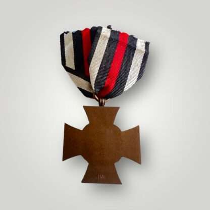 Reverse image of Honour Cross without wwords 1914 - 1918 Marked HKN.
