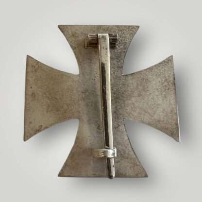 Reverse image of a Iron Cross 1st Class 1939 by Zimmermann.