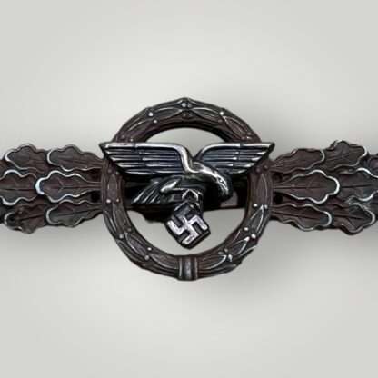 A Luftwaffe Transport And Glider Squadron Clasp in bronze, constructed in bronzed tombak.