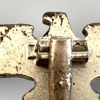 Reverse image of an original repetition clasp 1939 1st class, constructed in silvered tombak with nice patina.