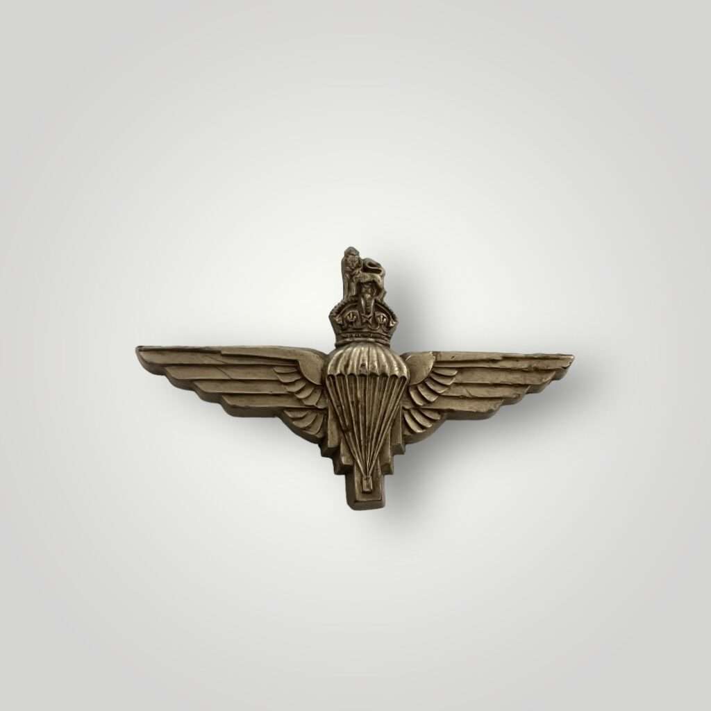 World War Two Parachute Regiment Cap Badge in Special Forces Badges