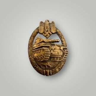 An very early WW2 Panzer Assault Badge Bronze by Karl Wurster, constructed in buntmetal/tombak.