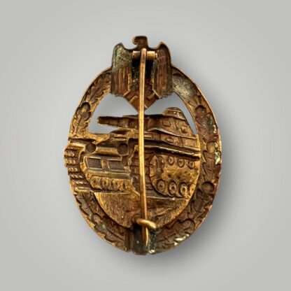 Reverse image of an WW2 Panzer Assault Badge Bronze by Karl Wurster, constructed in buntmetal/tombak.