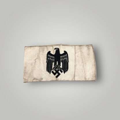 An original Heer Recruitment armband, constructed in thin white cotton machine embroidered.