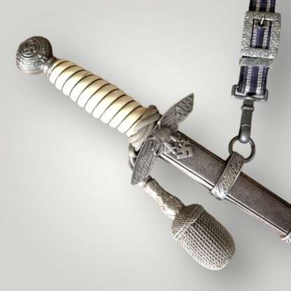 A Luftwaffe dagger 2nd model by Tiger, Solingen, with hanger.