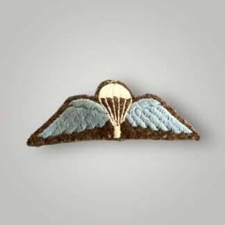 British Army WW2 Paratrooper cloth jump wings, machine embroidered.