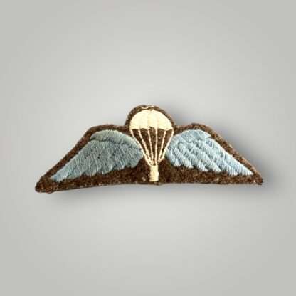 British Army WW2 Paratrooper cloth jump wings, machine embroidered.